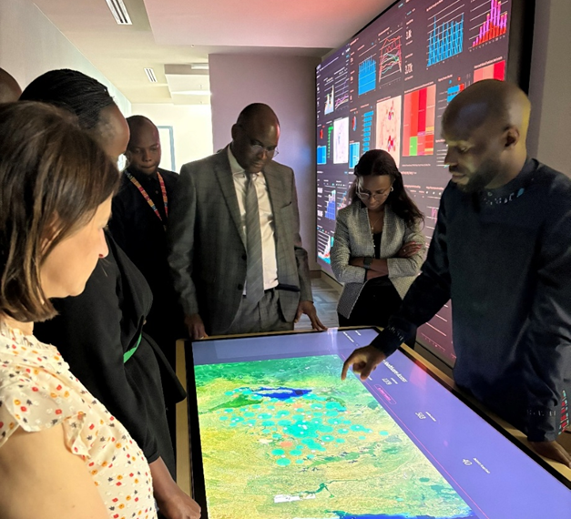 Delegates from the Pandemic Fund Secretariat and project stakeholders during a visit to the National Health Intelligence Center